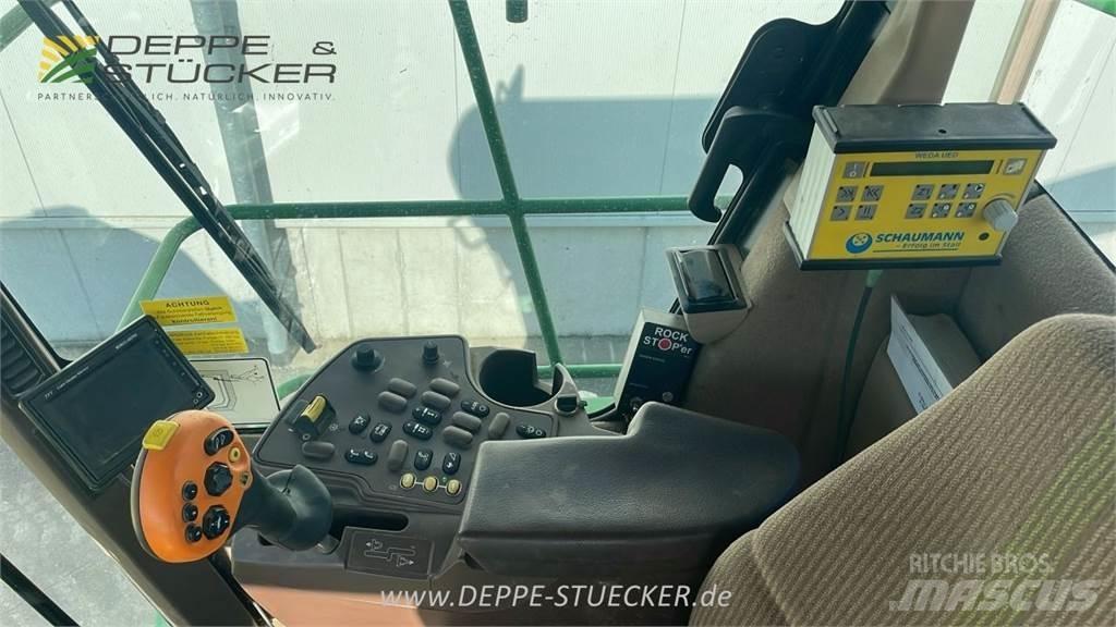 John Deere 7500 Feldhäcksler
