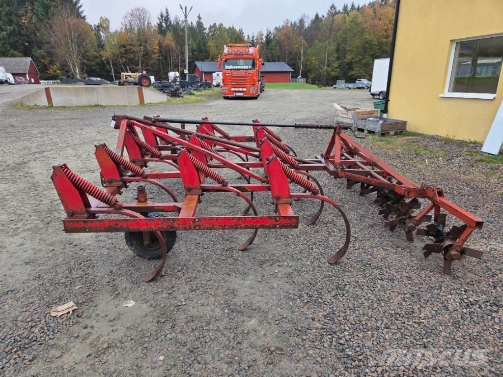 Lilla Harrie 340-13 Grubber