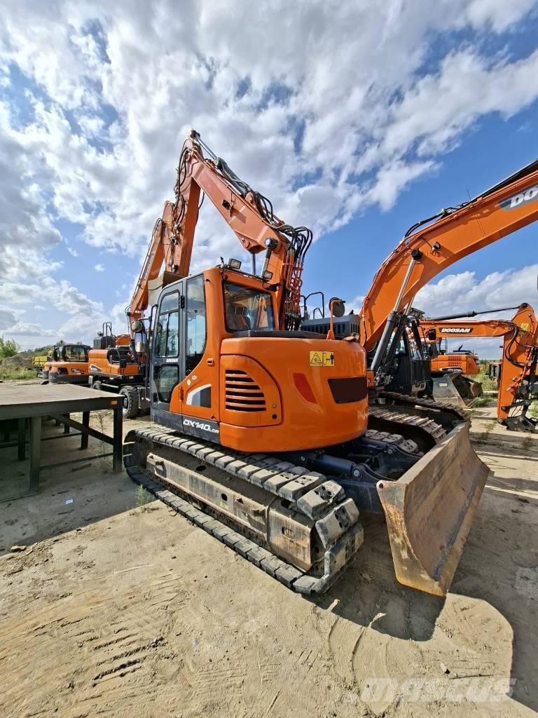Doosan DX 140 LCR Raupenbagger