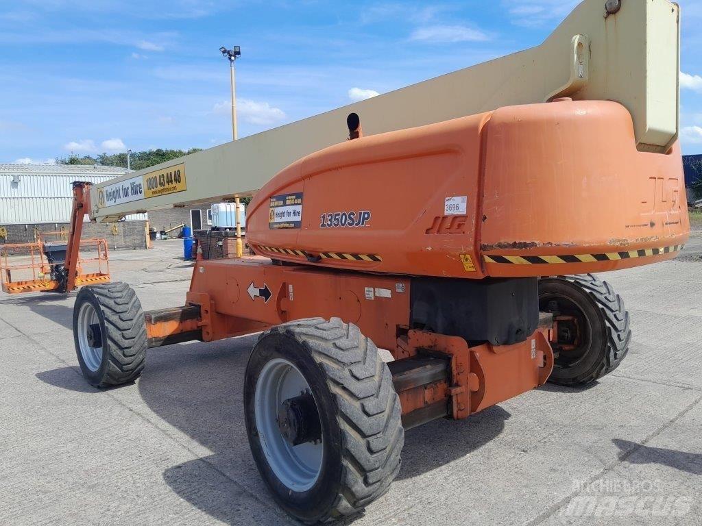 JLG 1350 SJP Teleskopbühnen