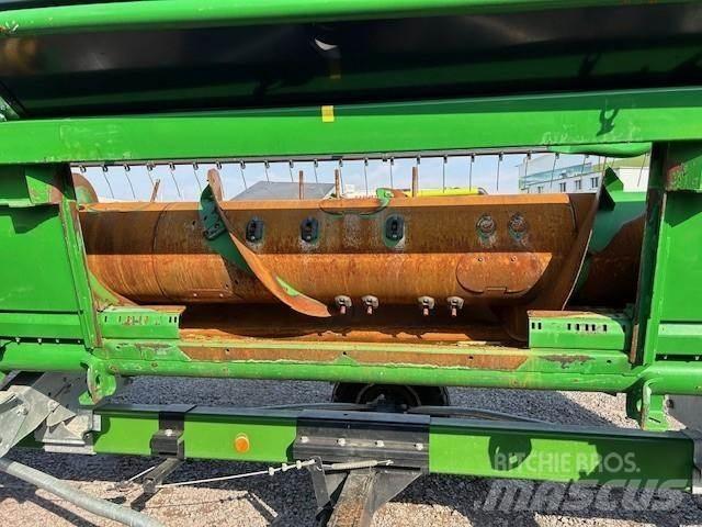 John Deere T 550 Mähdrescher