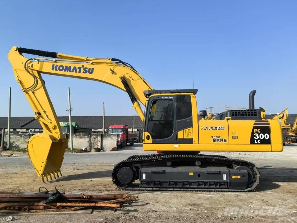 Komatsu PC 300-8 Raupenbagger