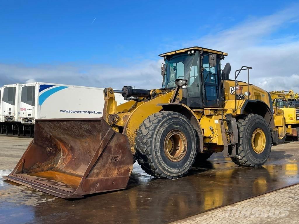 CAT 966 Radlader