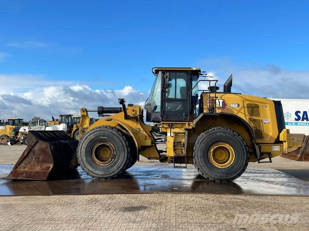 CAT 966 Radlader