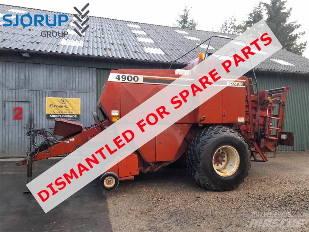 Hesston 4900 Traktoren