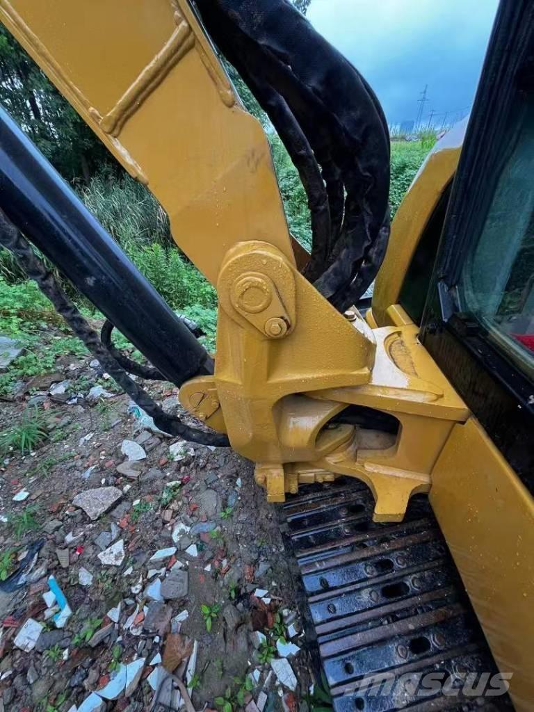CAT 305 C CR Minibagger < 7t
