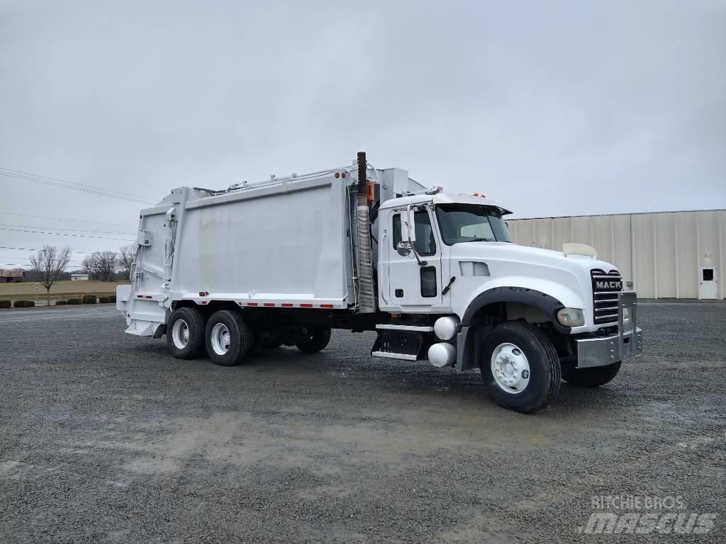 Mack GRANITE GU713 Müllwagen