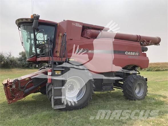 Case IH 8240 Mähdrescher