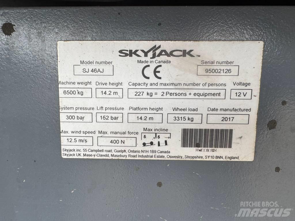 SkyJack SJ 46 AJ Gelenkteleskoparbeitsbühnen