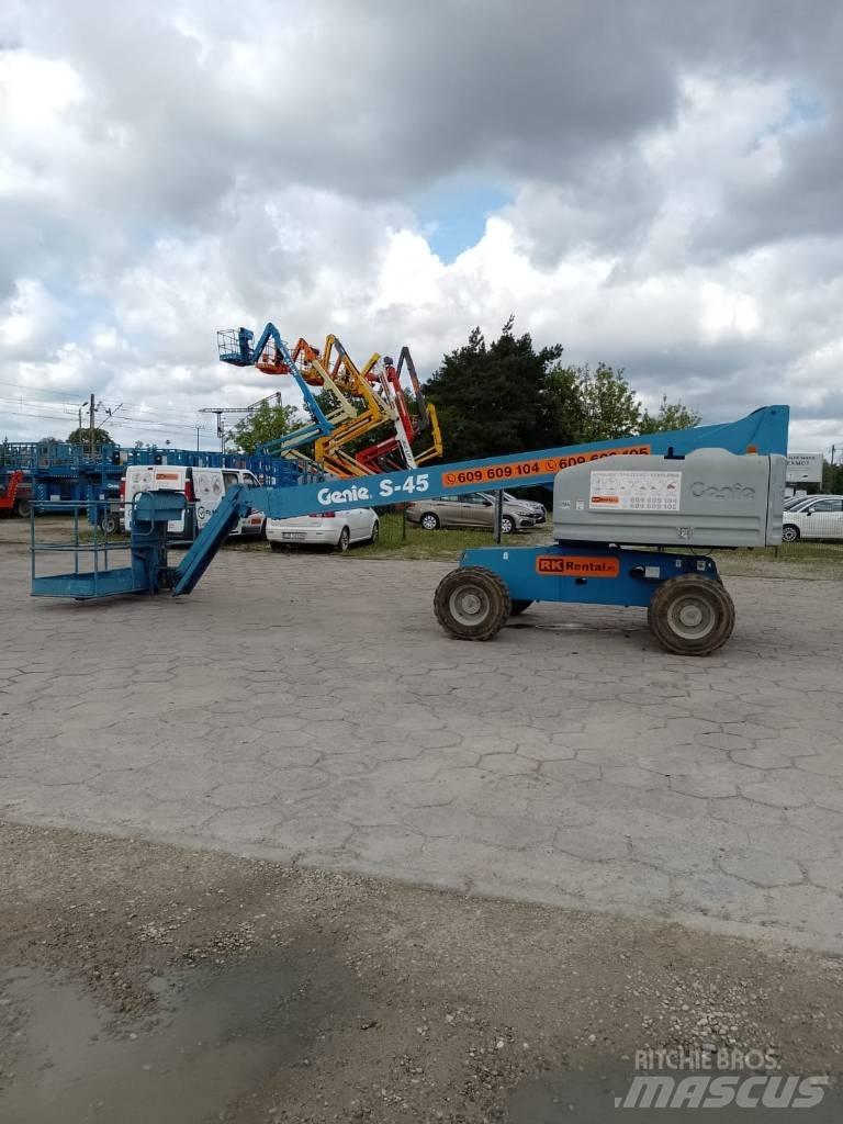 Genie S 45 Teleskopbühnen