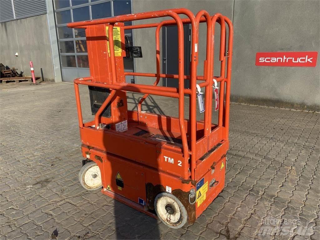 Snorkel TM12 Personenaufzüge