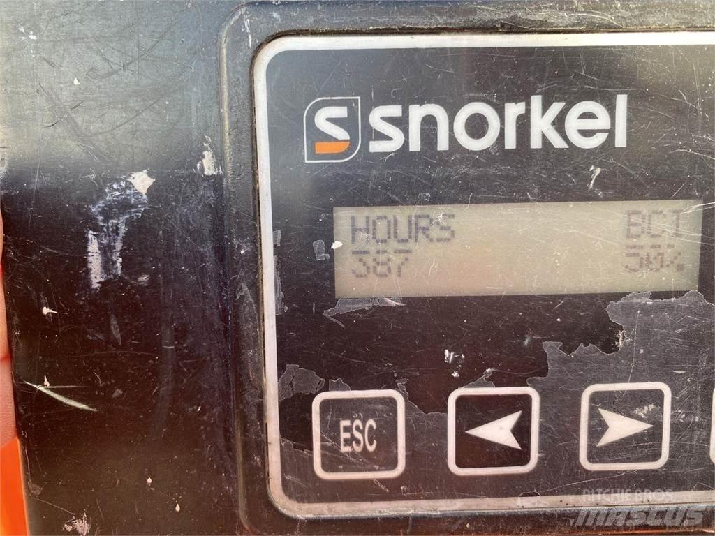 Snorkel TM12 Personenaufzüge