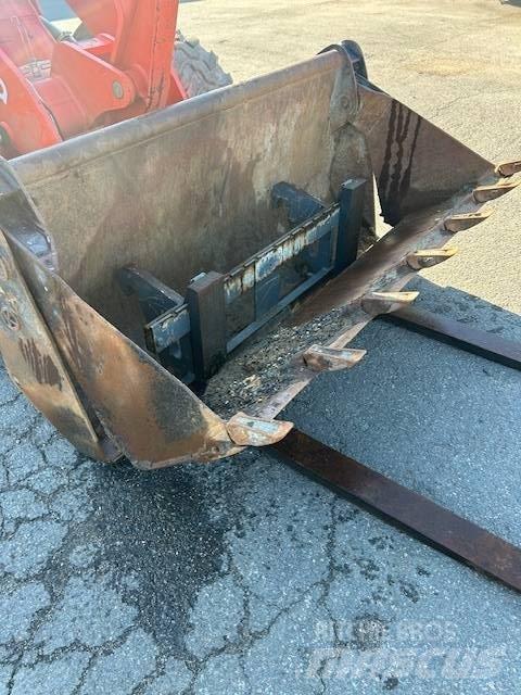 Kubota R 082 Radlader