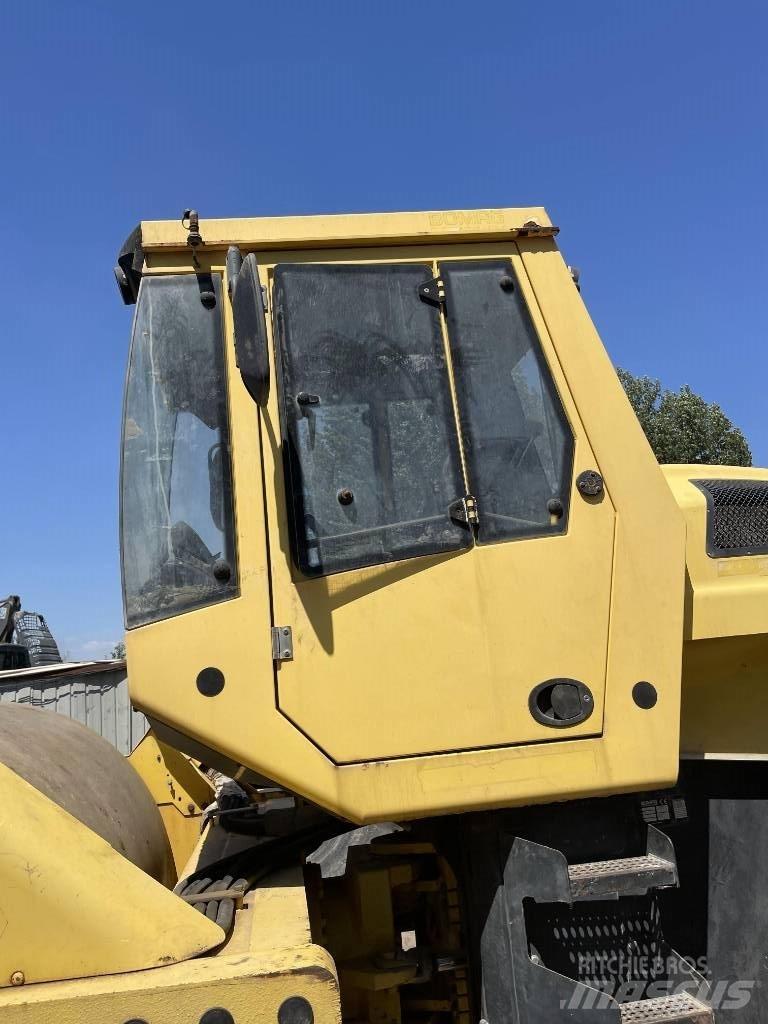 Bomag 226-4 Walzenzüge