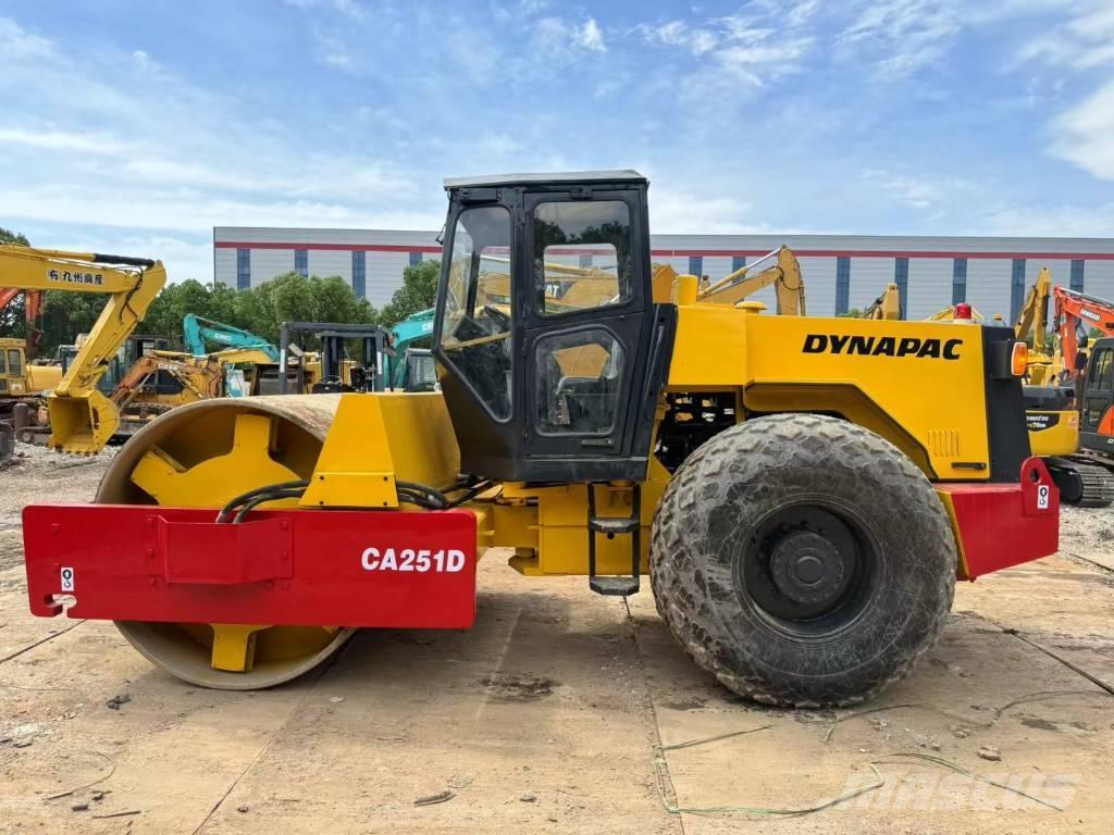 Dynapac CA251D Walzenzüge