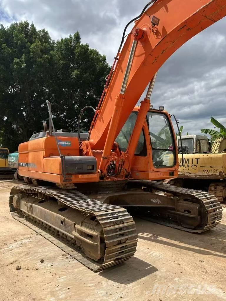 Doosan DX300LC Long Reach Bagger