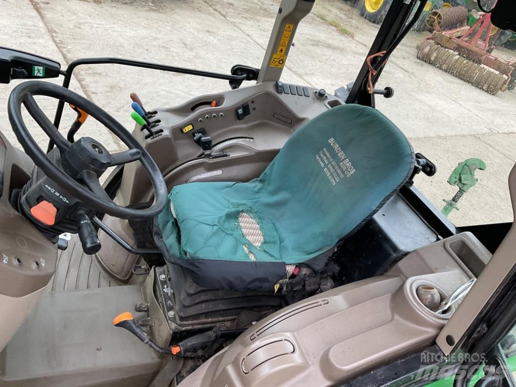 John Deere 5090 GF Traktoren