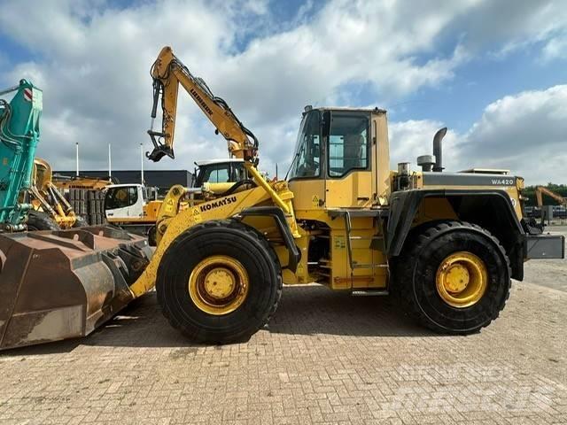 Komatsu WA 420-3 Radlader