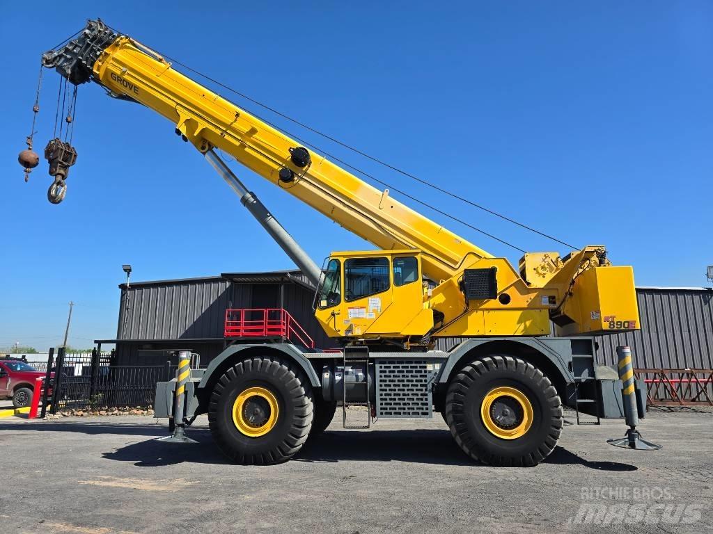 Grove RT 890 E Ruwterrein kranen