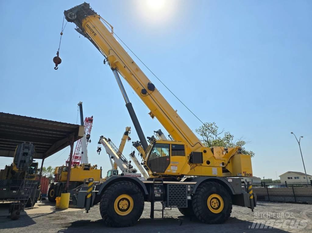 Grove RT 890 E Ruwterrein kranen