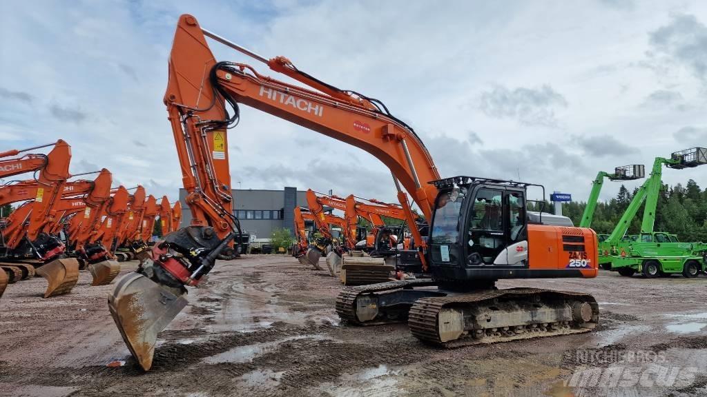 Hitachi ZX250LC-6 Raupenbagger