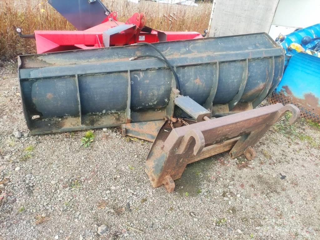 Vila pl280 Schneeschilde und -pflüge