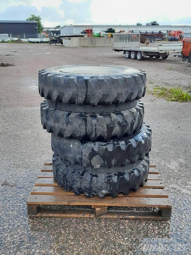 Mitas 8,25-20 Hjul Reifen