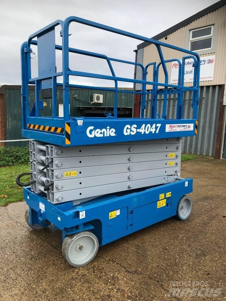 Genie GS 4047 Scheren-Arbeitsbühnen