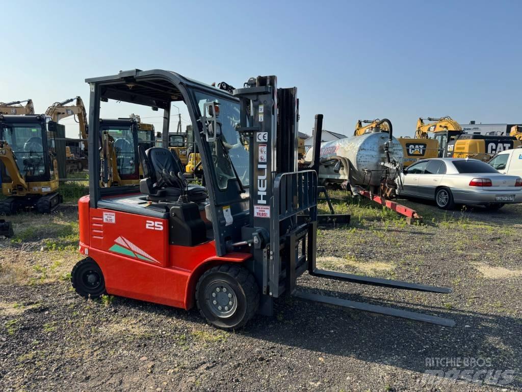 Heli CPD 25 Elektrische heftrucks