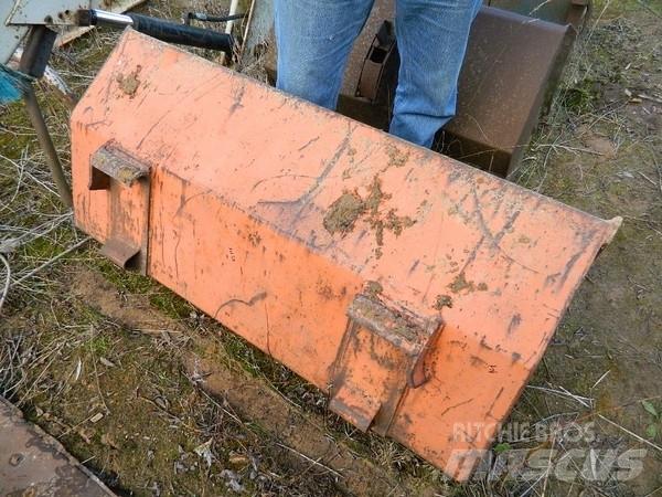  Kauss 125 Weitere Lade- und Grabgeräte