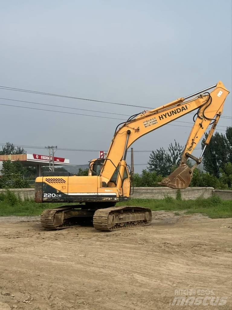 Hyundai R220-9S Raupenbagger