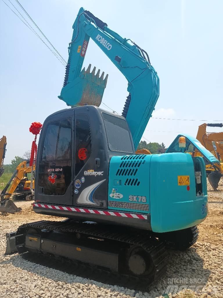 Kobelco SK 75 Minibagger < 7t