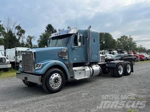 Freightliner 122SD Sattelzugmaschinen