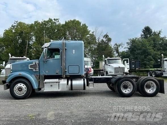 Freightliner 122SD Sattelzugmaschinen