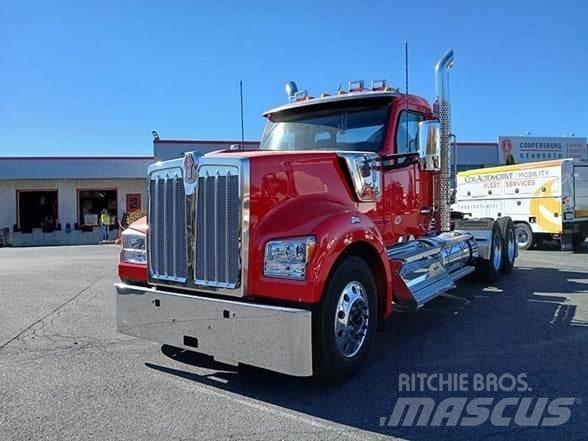 Kenworth W990 Sattelzugmaschinen