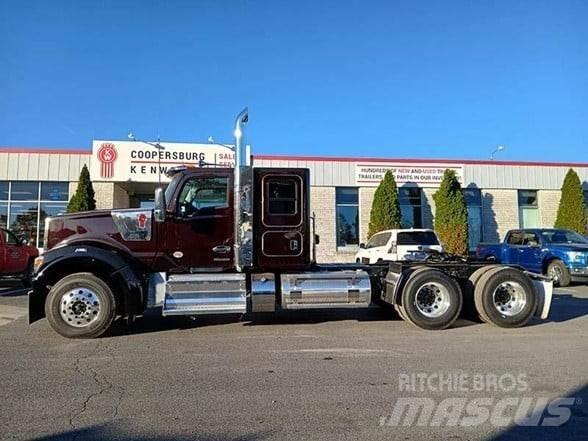 Kenworth W990 Sattelzugmaschinen