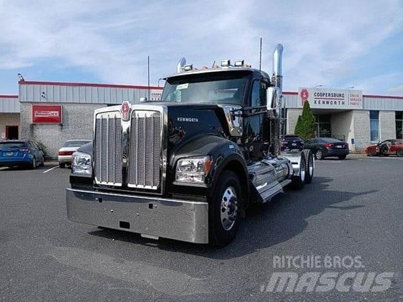 Kenworth W990 Sattelzugmaschinen