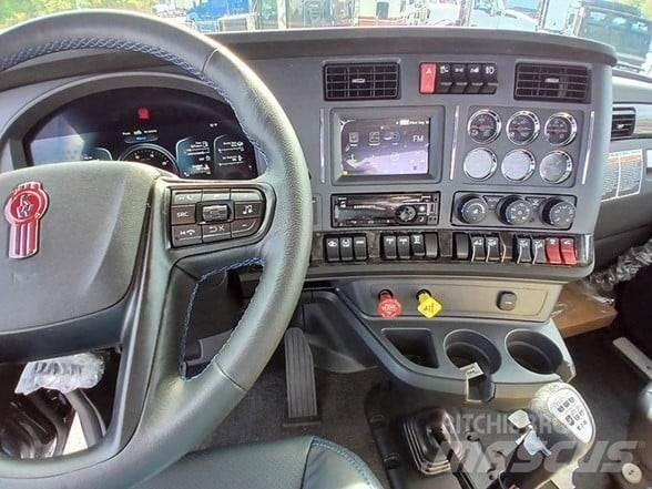Kenworth W990 Sattelzugmaschinen