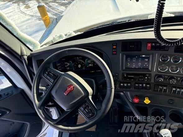 Kenworth W990 Kipper
