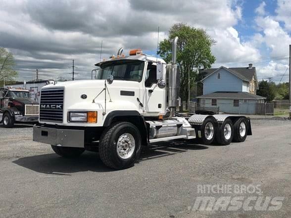 Mack CL733 Sattelzugmaschinen