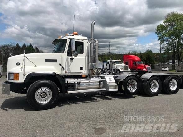 Mack CL733 Sattelzugmaschinen