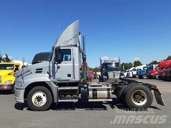 Mack PINNACLE CXU612 Sattelzugmaschinen