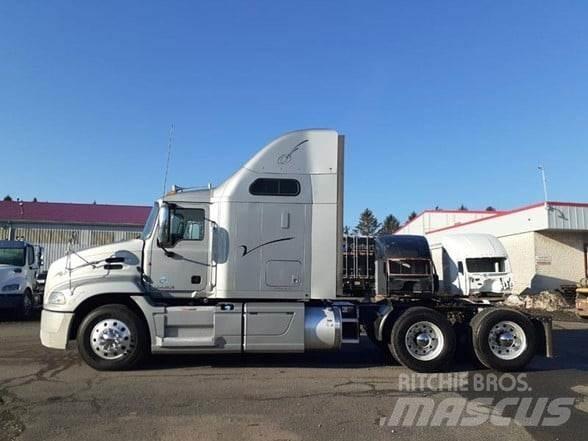 Mack PINNACLE CXU613 Sattelzugmaschinen