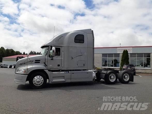 Mack PINNACLE CXU613 Sattelzugmaschinen