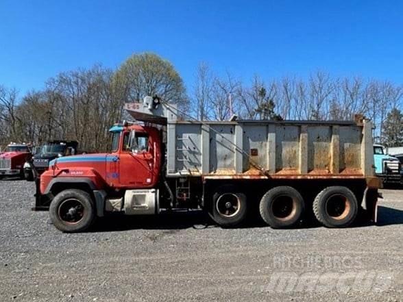 Mack RD688S Kipper