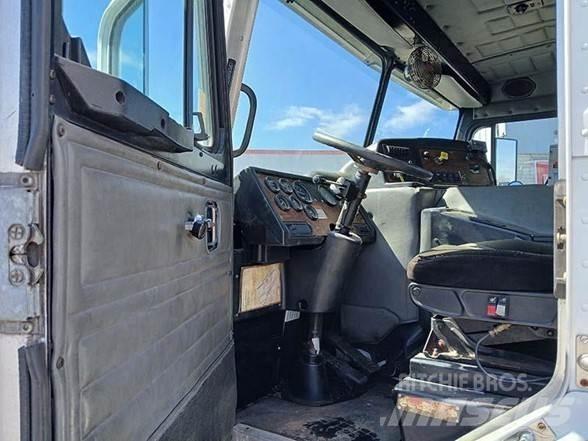 Peterbilt 320 Müllwagen