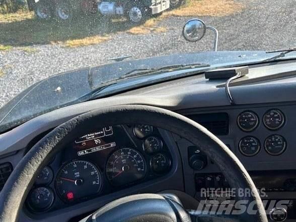 Peterbilt 567 Kipper