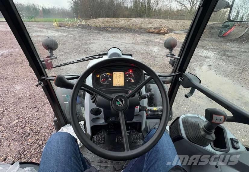 Steyr 4065 Kompakt S Traktoren