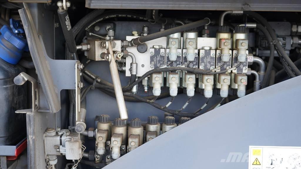 Vögele SUPER 1800-3I Strassenfertiger