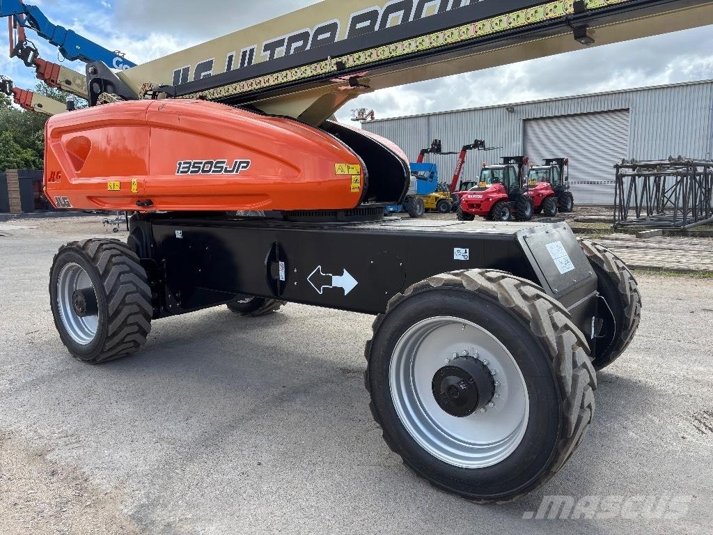 JLG 1350 SJP Teleskopbühnen